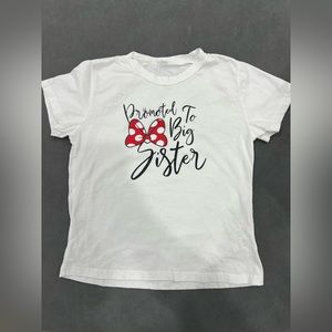 Promoted to big sister Tshirt